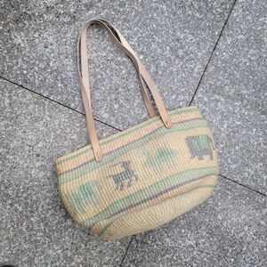 Vintage natural fiber tote bag